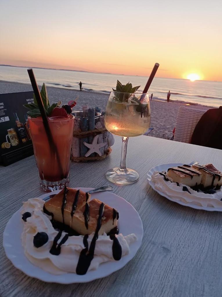 Villa Martini ミエンジズドロイェ エクステリア 写真